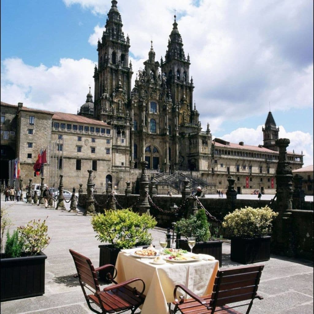Hotel para ciclistas -Parador de Santiago de Compostela